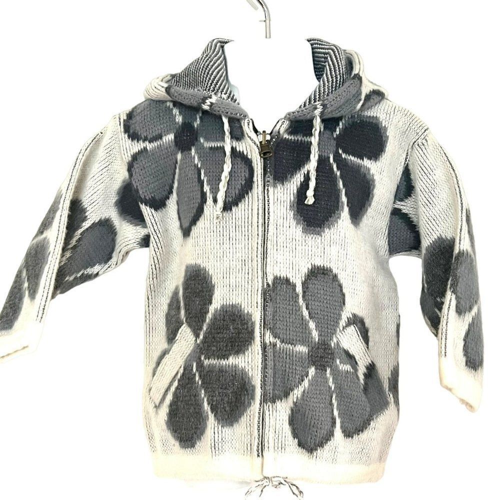 NWOT TEJIDOS ALY MARKA HOODED JACKET KID’S SIZE 2